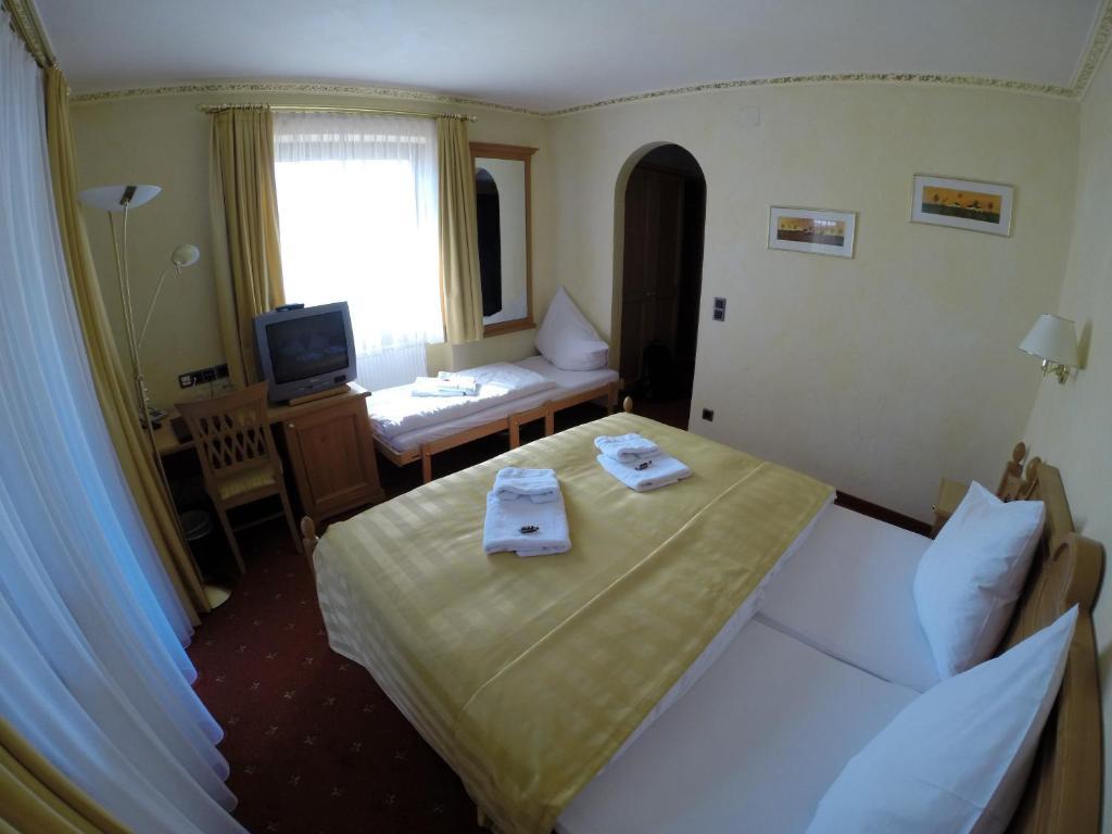 Hotel Panorama Kaprun Szoba fotó